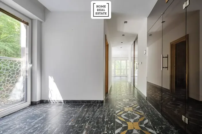 Prodej bytu 3+kk, Karlovy Vary, Šumavská, 171 m2