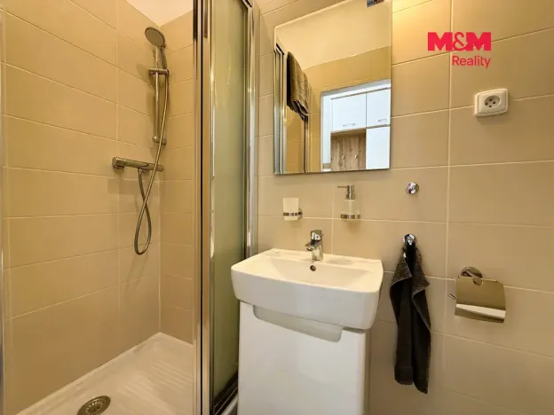 Pronájem bytu 1+kk, Jablonec nad Nisou, Máchova, 38 m2