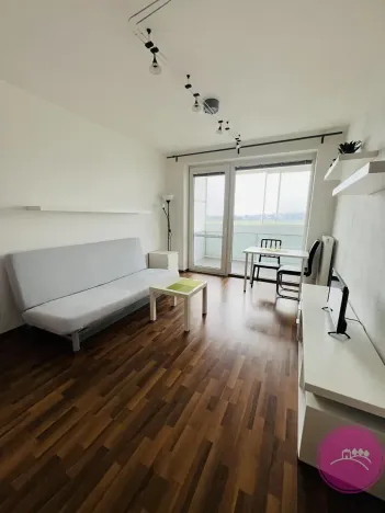 Pronájem bytu 1+kk, Olomouc, Topolová, 28 m2