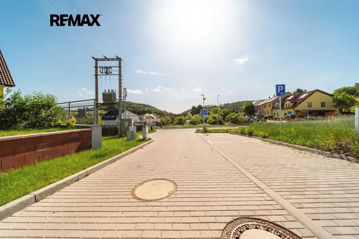 Prodej pozemku pro bydlení, Moravské Knínice, 1719 m2