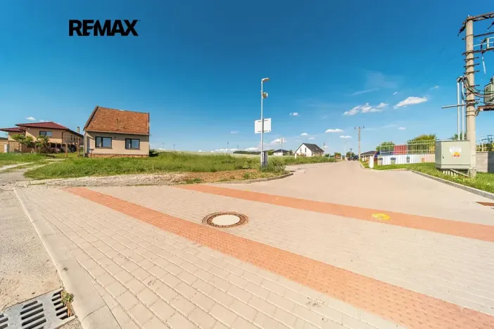 Prodej pozemku pro bydlení, Moravské Knínice, 1719 m2