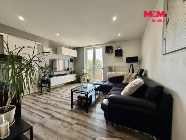 Prodej bytu 2+1, Ostrava - Poruba, nábřeží Svazu protifašistických bojovníků, 60 m2