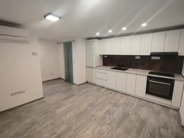 Pronájem bytu 2+kk, Olomouc, Jablonského, 35 m2