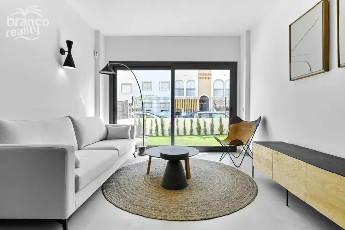 Prodej rodinného domu, Torrevieja, Alicante, Španělsko, 106 m2
