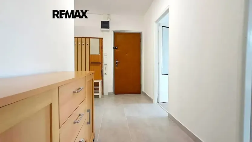 Pronájem bytu 3+1, Praha - Košíře, Plzeňská, 76 m2