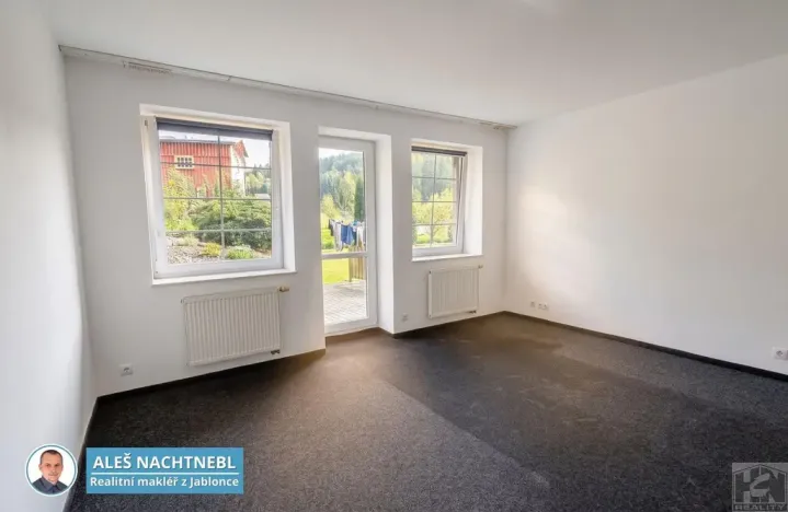 Pronájem bytu 1+kk, Albrechtice v Jizerských horách, 30 m2