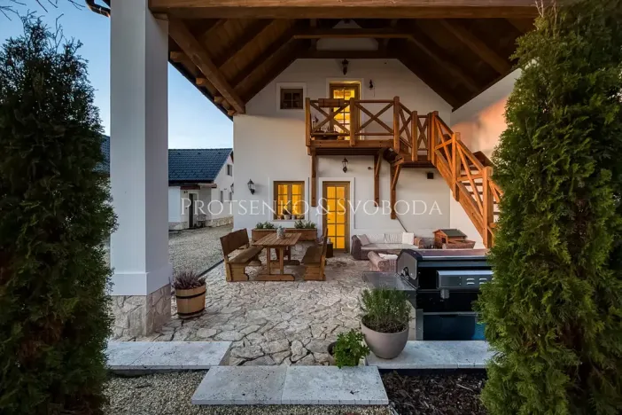 Prodej ubytování, Lipí, 223 m2