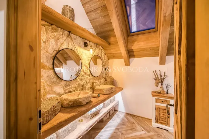 Prodej ubytování, Lipí, 223 m2