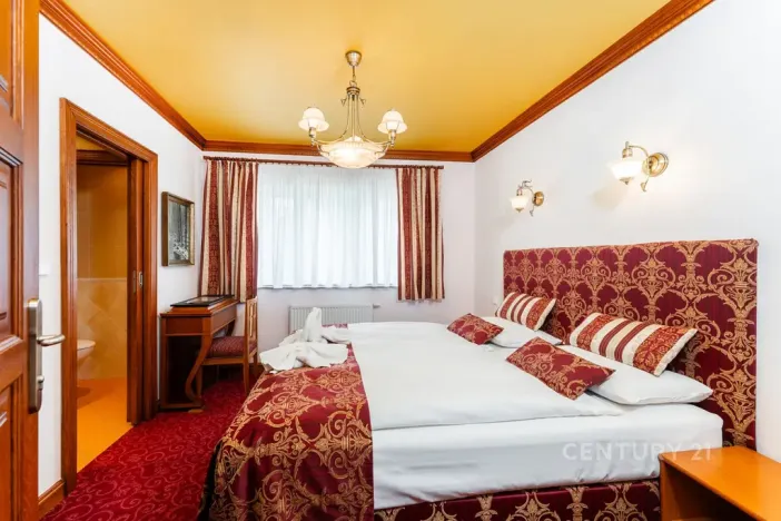 Prodej ubytování, Jáchymov, Fibichova, 578 m2