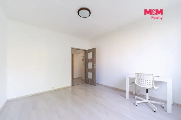 Prodej bytu 2+1, Karlovy Vary, Úvalská, 63 m2