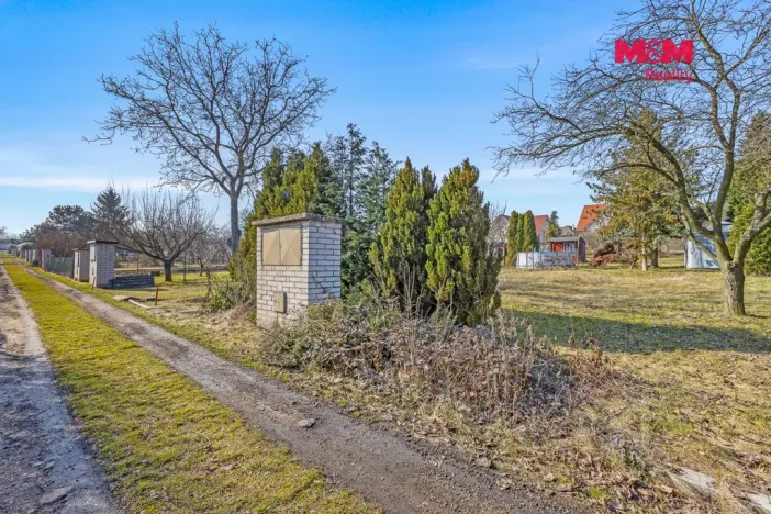 Prodej zahrady, Louny, Čeňka Zemana, 1053 m2