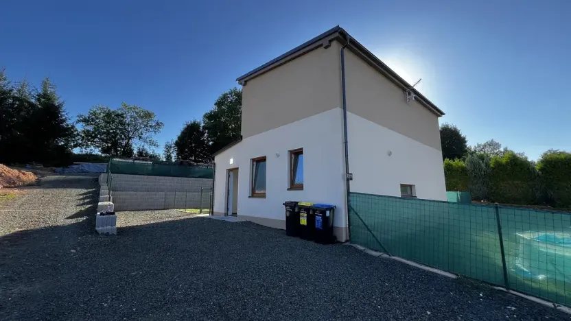 Pronájem rodinného domu, Nová Ves nad Popelkou, 78 m2