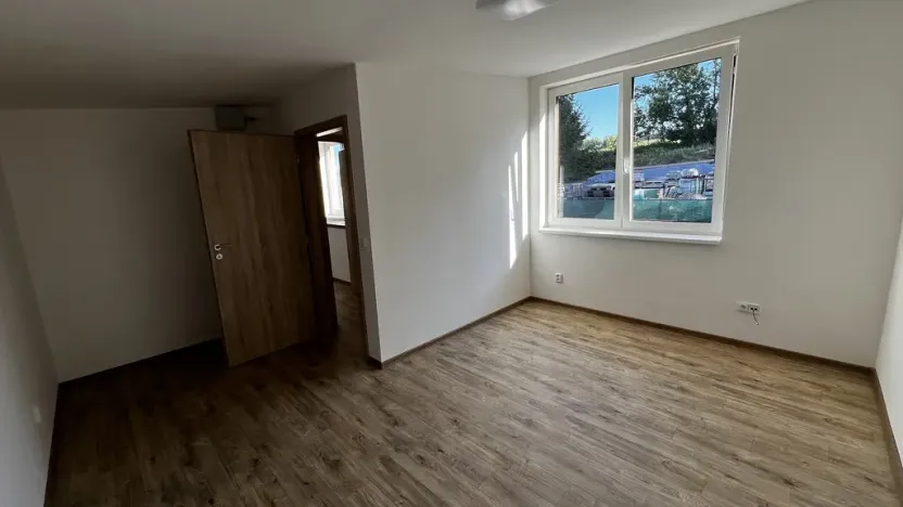 Pronájem rodinného domu, Nová Ves nad Popelkou, 78 m2