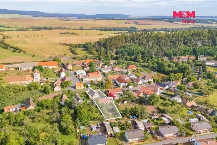 Prodej chalupy, Lubenec - Ležky, 170 m2