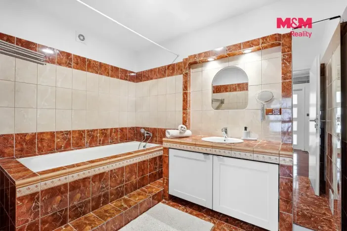 Prodej rodinného domu, Dymokury - Černá Hora, 75 m2