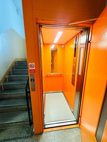 Prodej bytu 3+1, Karlovy Vary, Dvořákova, 83 m2