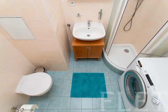 Pronájem bytu 2+kk, Praha - Nusle, Kloboučnická, 56 m2