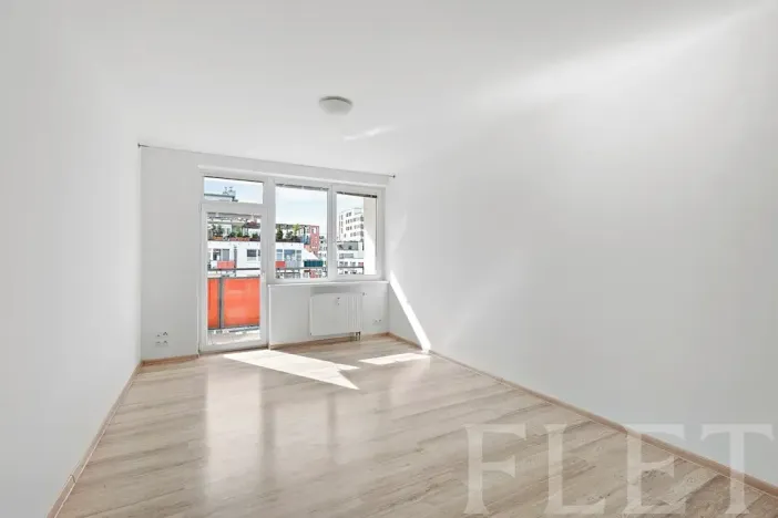 Pronájem bytu 2+kk, Praha - Vysočany, Podkovářská, 48 m2
