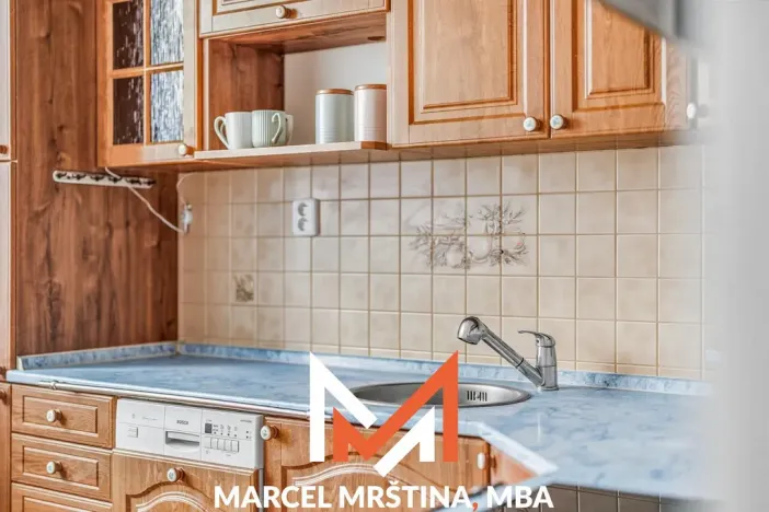 Prodej bytu 3+1, Náchod - Staré Město nad Metují, Růžová, 74 m2