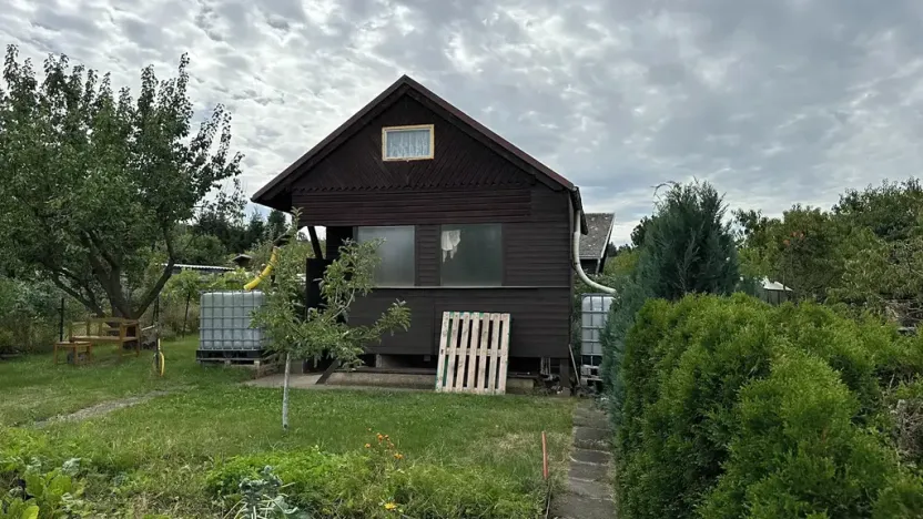 Prodej chaty, Praha - Zbraslav, Na Baních, 35 m2