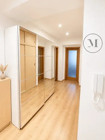 Prodej bytu 3+1, České Budějovice, Klaricova, 81 m2