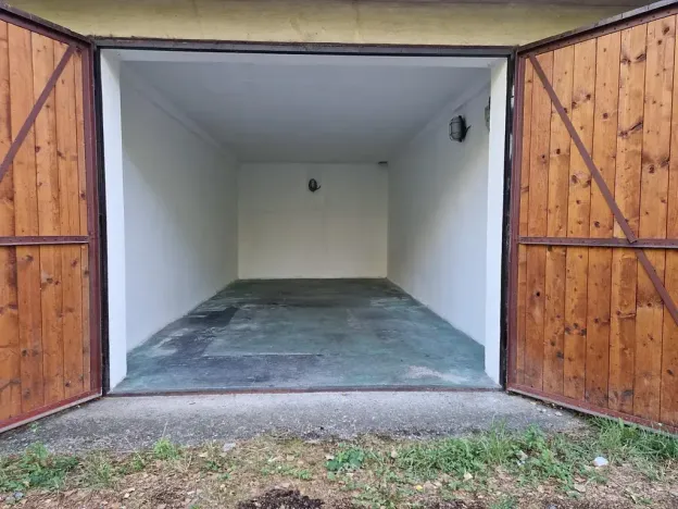 Prodej garáže, Zlín, Přílucká, 18 m2