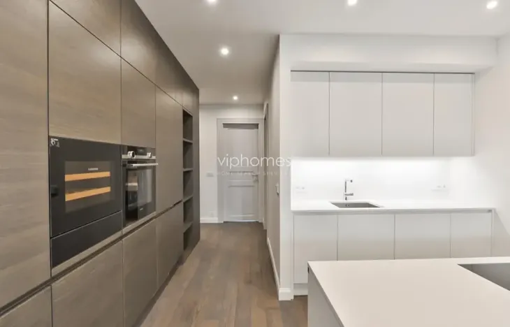 Pronájem bytu 3+kk, Praha - Vinohrady, Laubova, 95 m2