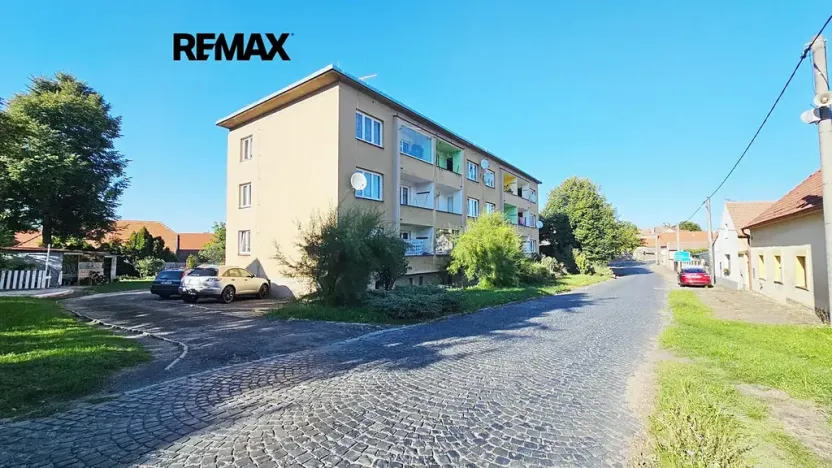 Prodej bytu 2+1, Hobšovice, 64 m2