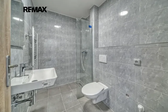 Pronájem bytu 1+kk, Velký Osek, Revoluční, 23 m2