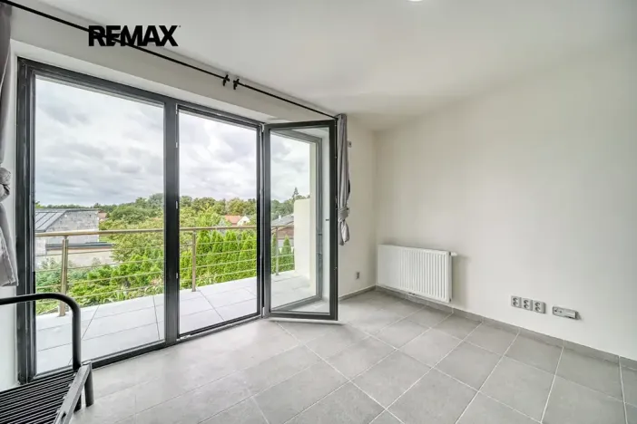 Pronájem bytu 1+kk, Velký Osek, Revoluční, 24 m2