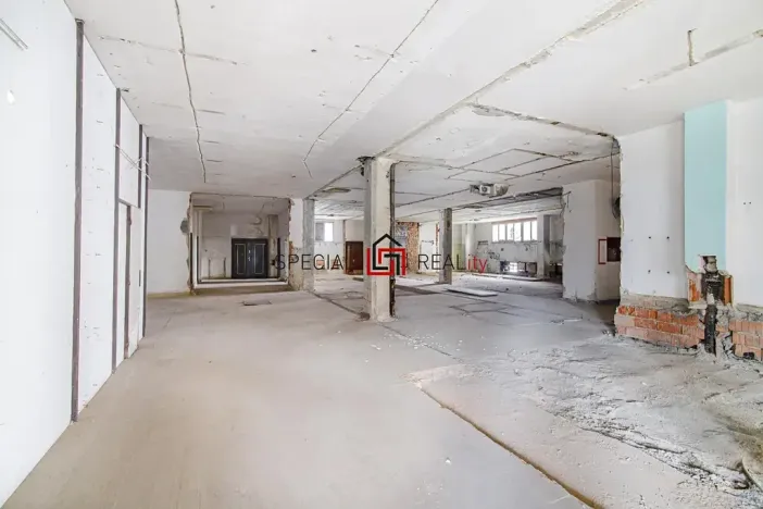 Prodej obchodního prostoru, Orlová, Masarykova třída, 1570 m2