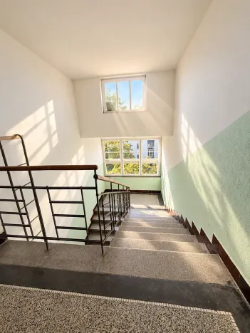 Pronájem bytu 1+kk, Praha - Vršovice, K louži, 32 m2
