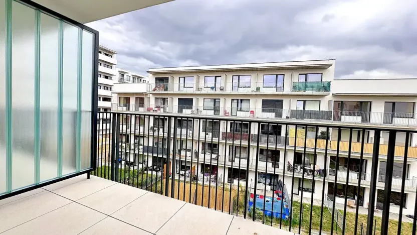 Pronájem bytu 1+kk, Brno, Hvězdová, 35 m2