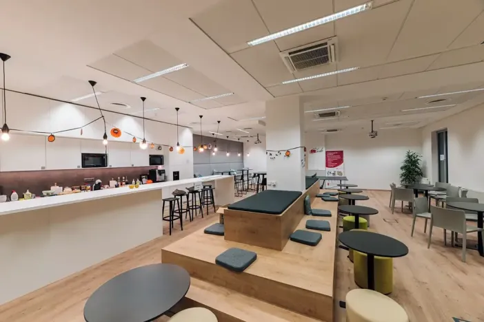 Pronájem kanceláře, Brno, Veveří, 210 m2