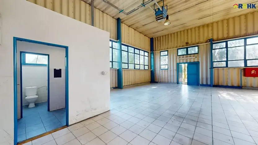 Pronájem skladu, Hradec Králové, Akademika Bedrny, 760 m2