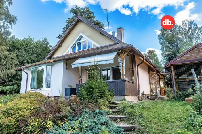 Prodej rodinného domu, Stružná, 240 m2