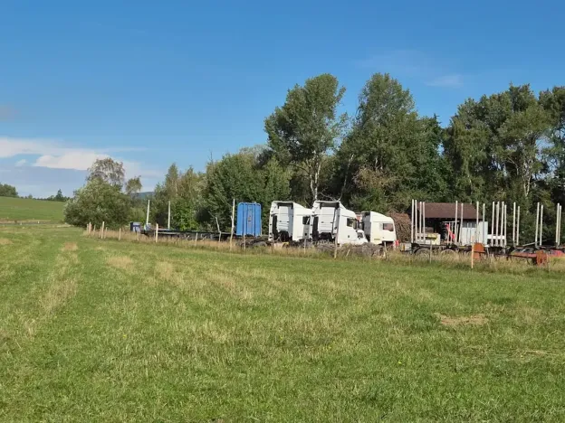 Prodej komerčního pozemku, Velká Hleďsebe, K Malé Hleďsebi, 28305 m2