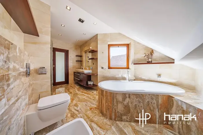 Prodej rodinného domu, Bystrovany, Záhumenky, 262 m2