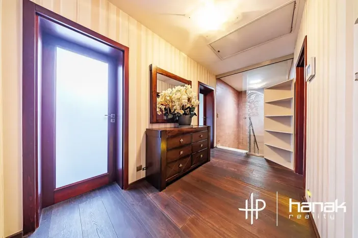 Prodej rodinného domu, Bystrovany, Záhumenky, 262 m2