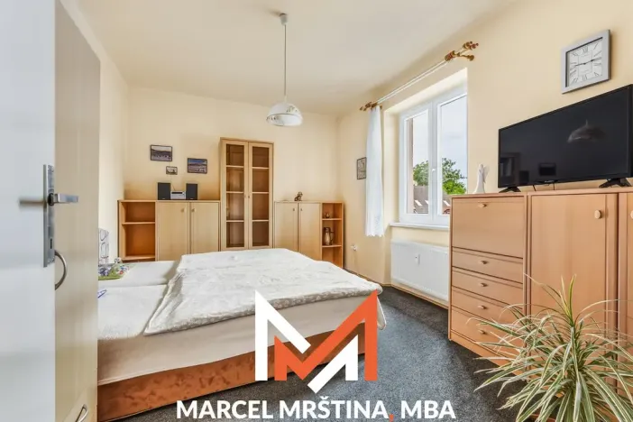 Prodej bytu 1+1, Jaroměř - Pražské Předměstí, Královédvorská, 32 m2