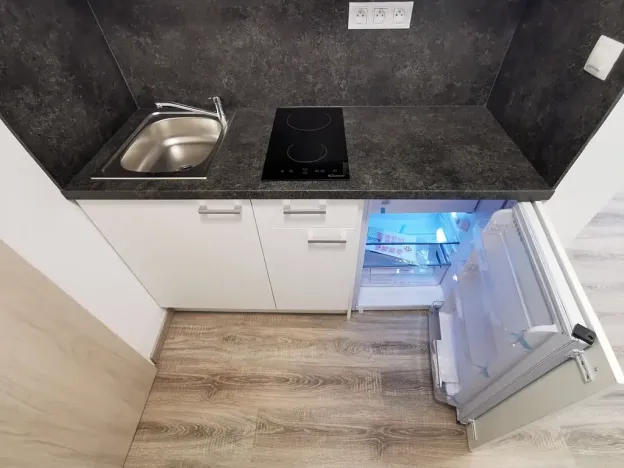 Pronájem bytu 1+kk, Praha - Stodůlky, Ke Koh-i-nooru, 29 m2