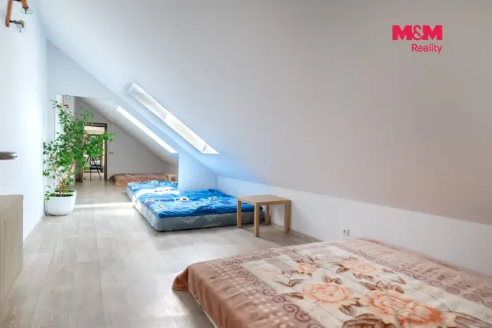 Pronájem bytu 5+1, Radomyšl, Spojovací, 160 m2