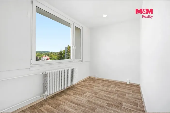 Prodej bytu 3+1, Jablonec nad Nisou - Jablonecké Paseky, Spojovací, 65 m2