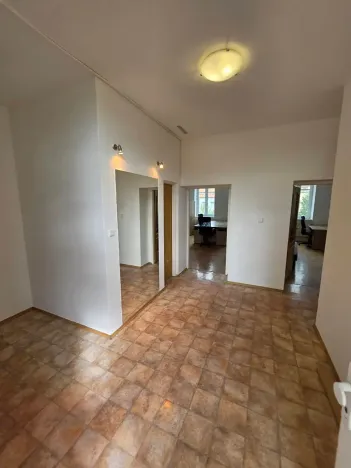 Pronájem pokoje, Brno, Plotní, 120 m2