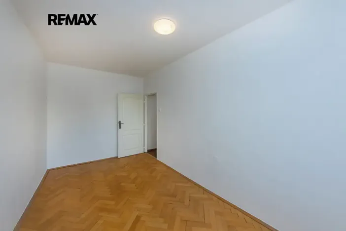 Pronájem bytu 3+1, Praha - Záběhlice, Bělčická, 74 m2