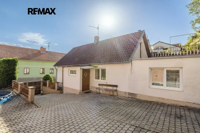 Prodej rodinného domu, Praha - Řeporyje, K Třebonicům, 67 m2