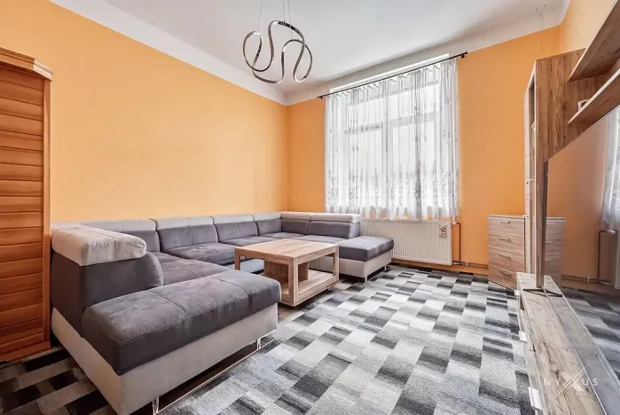 Prodej vícegeneračního domu, Vejprty, náměstí T. G. Masaryka, 932 m2