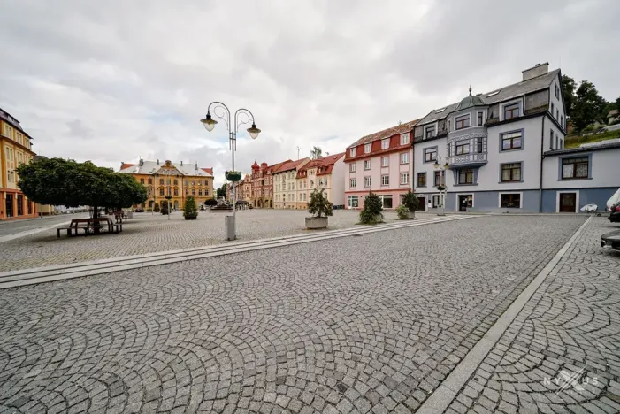 Prodej vícegeneračního domu, Vejprty, náměstí T. G. Masaryka, 932 m2
