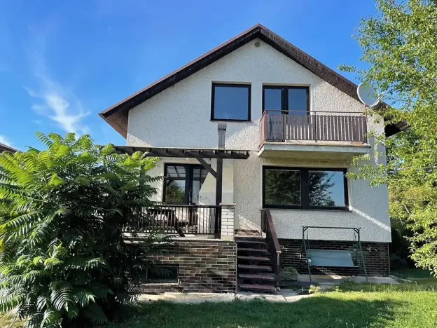 Pronájem rodinného domu, Bříšťany, 230 m2
