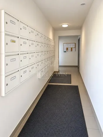 Prodej bytu 2+kk, Jince, Zborovská, 56 m2